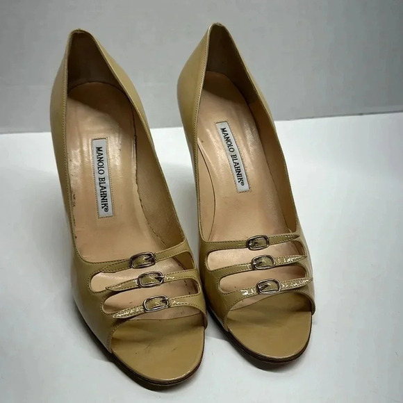 Manolo Blahnik High Heel Shoes Patent Leather Open Toe 3 Buckle Tan Nude Size 40 - Picture 3 of 12